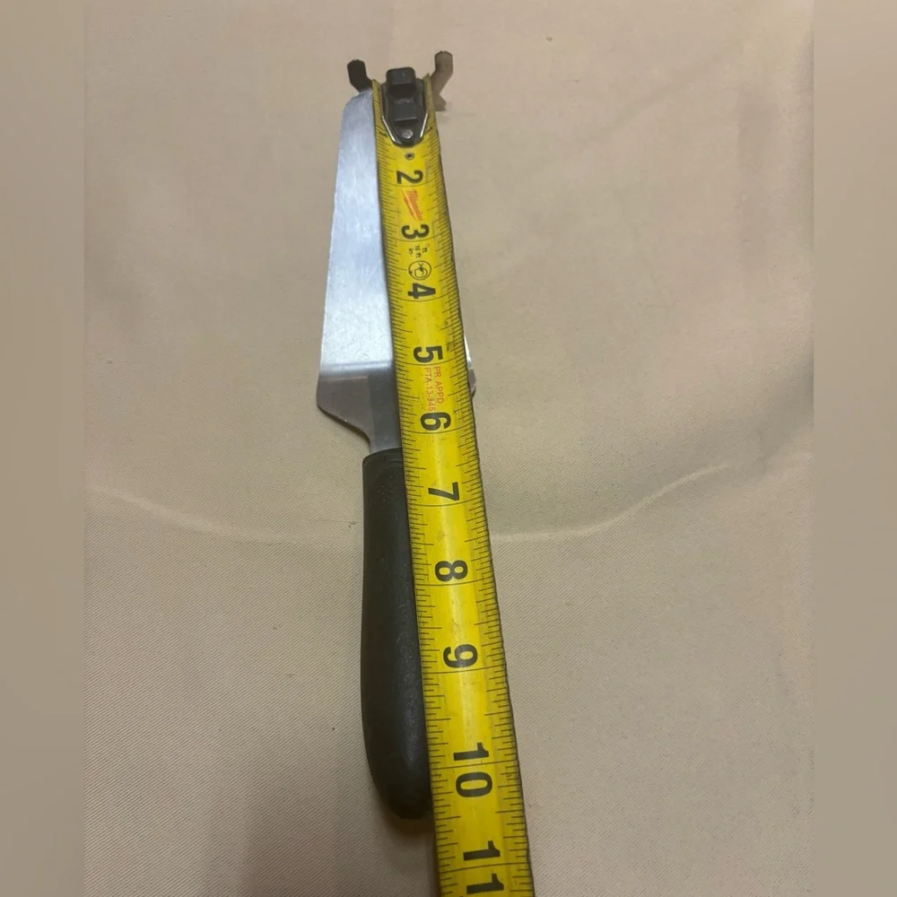 Set of‎ 2 - Winco Cake Pie Servers with Black Handles